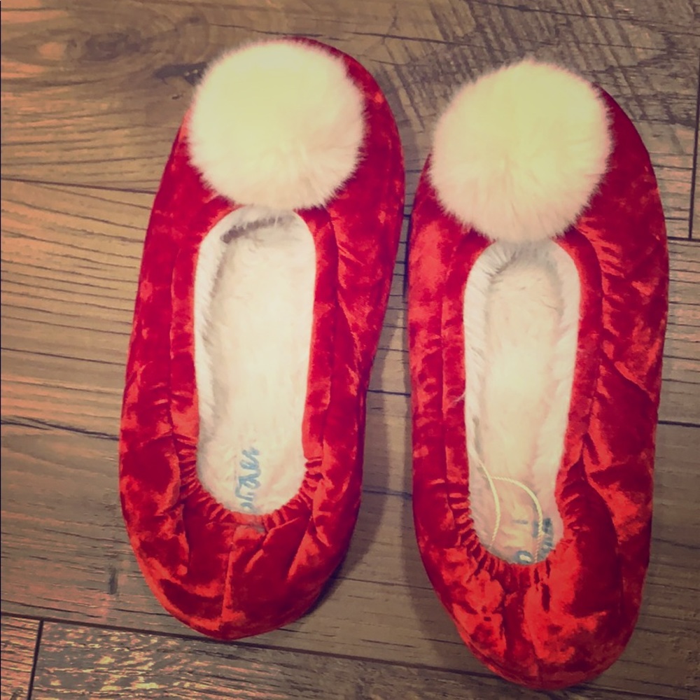 Boden girls slippers